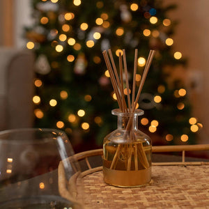 Holiday Collection Reed Diffuser- Red Currant