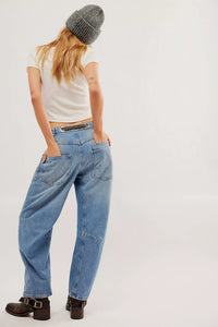 Moxie Pull-On Barrel Jeans in Truest Blue
