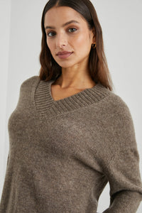 Gisella Vneck Sweater Hazelnut