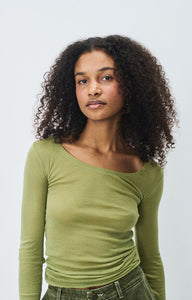 Massachusetts Round Neck Long Sleeve in Vintage Shore