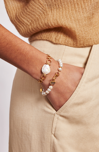 Cheval Bracelet Gold White Pearl