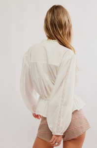 Best Of Me Blouse in Optic White