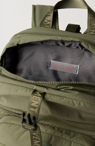 Quilted Pack Seagrass