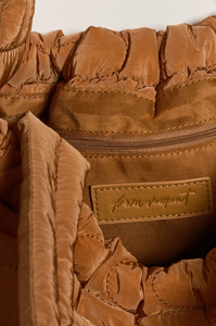 Cloud 9 Tote Sadle