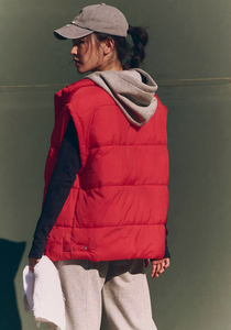 In A Bubble Puffer Vest Winterberry