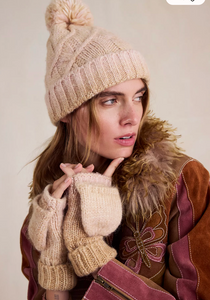 Rainbow Hat + Gloves Ivory