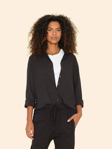 Beau Button Down in Black