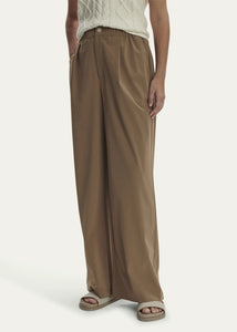 Kayson Wide Leg Pant in Taupe Stone